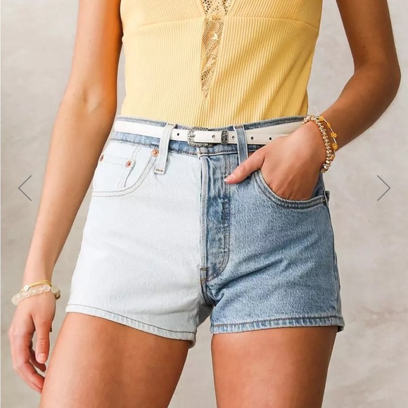 Levi’s shorts colour block 🥰🥰🥰 - Picture 2 of 10